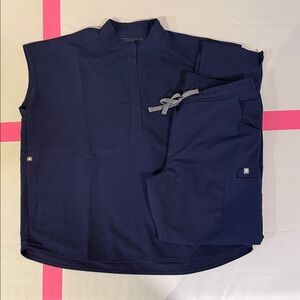 Figs Navy Blue Women's Scrub Set